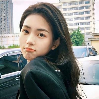 比基尼月亮